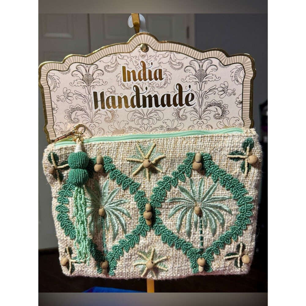 NWT India Handmade Green Beaded Palm Tree Zipper Pouch Clutch